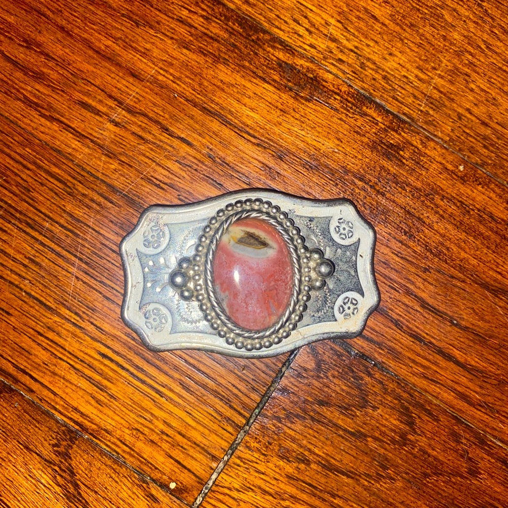 Belt buckle